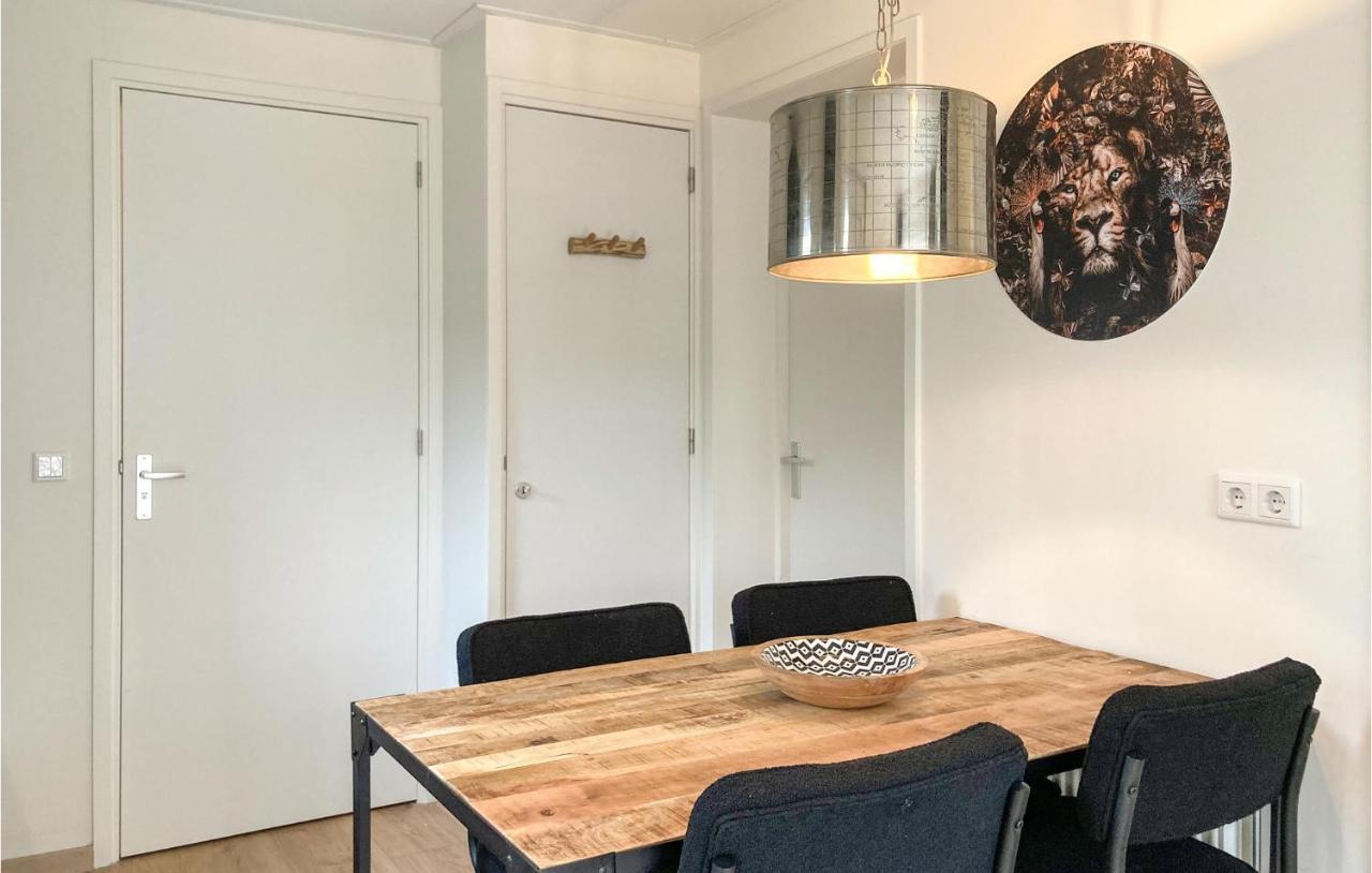 Vakantiehuis Cozy In With Kitchen *